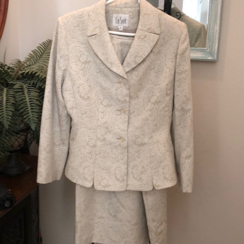 Pale Celery and Cream Brocade Suit by LeSuit